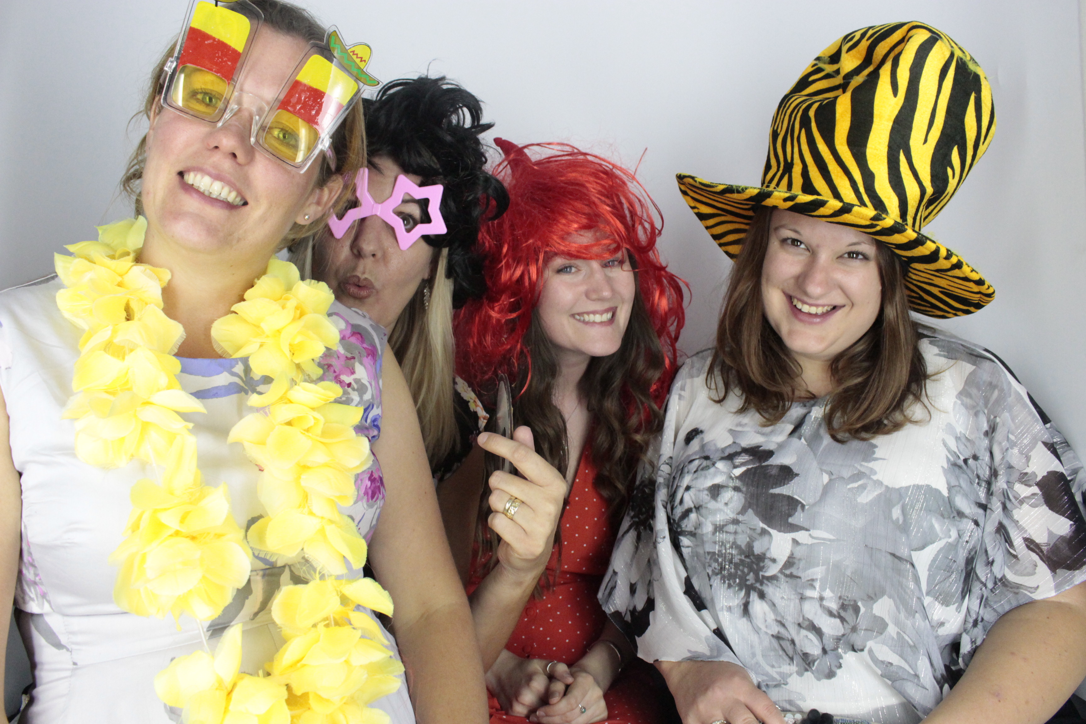 Nadine 40th Birthday  | View more photos from the event at gallery.myphotoboothexperience.co.uk/u/MyPhotoBoothExperienceLtd/Nadine-40th-Birthday